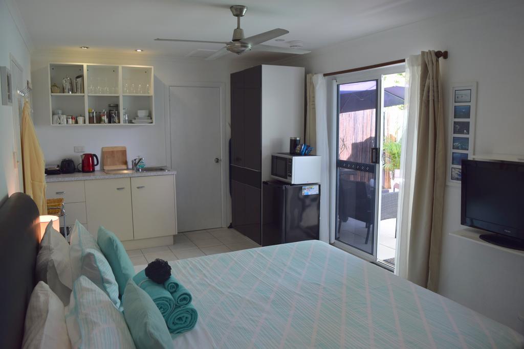 South Pacific Bed & Breakfast Clifton Beach Extérieur photo